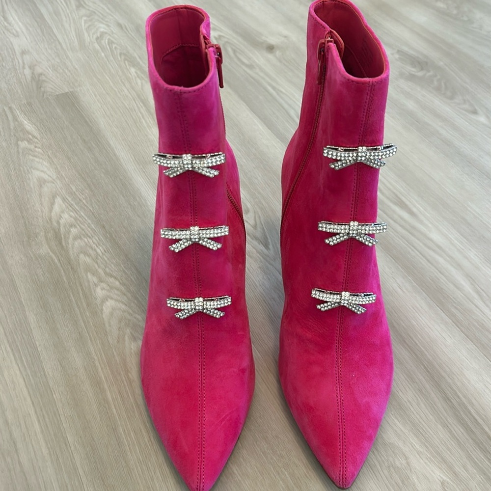 Pink Suede! Gianni Bini Ankle Boots